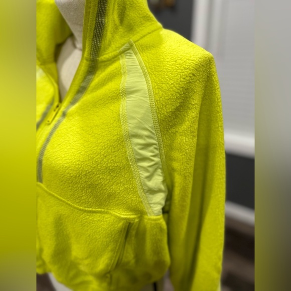 Free People Movement So Fly Half Zip Jacket in Margarita Size XS Green/Yellow - Picture 3 of 9